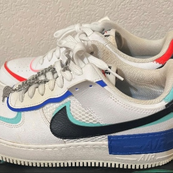 Nike Airforce 1 Multi Color Women’s Sz 9 w Nike chain attached Cute! - Picture 4 of 8